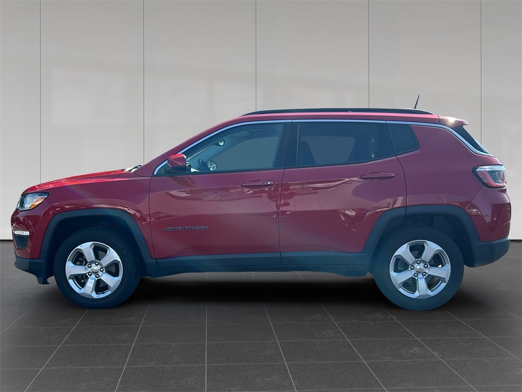 Used 2018 Jeep Compass Latitude with VIN 3C4NJDBB2JT178473 for sale in Putnam, CT