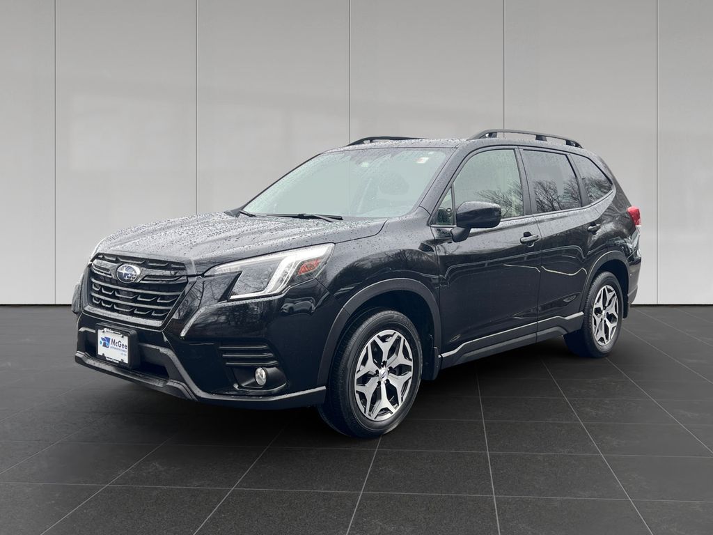 2023 Subaru Forester Premium