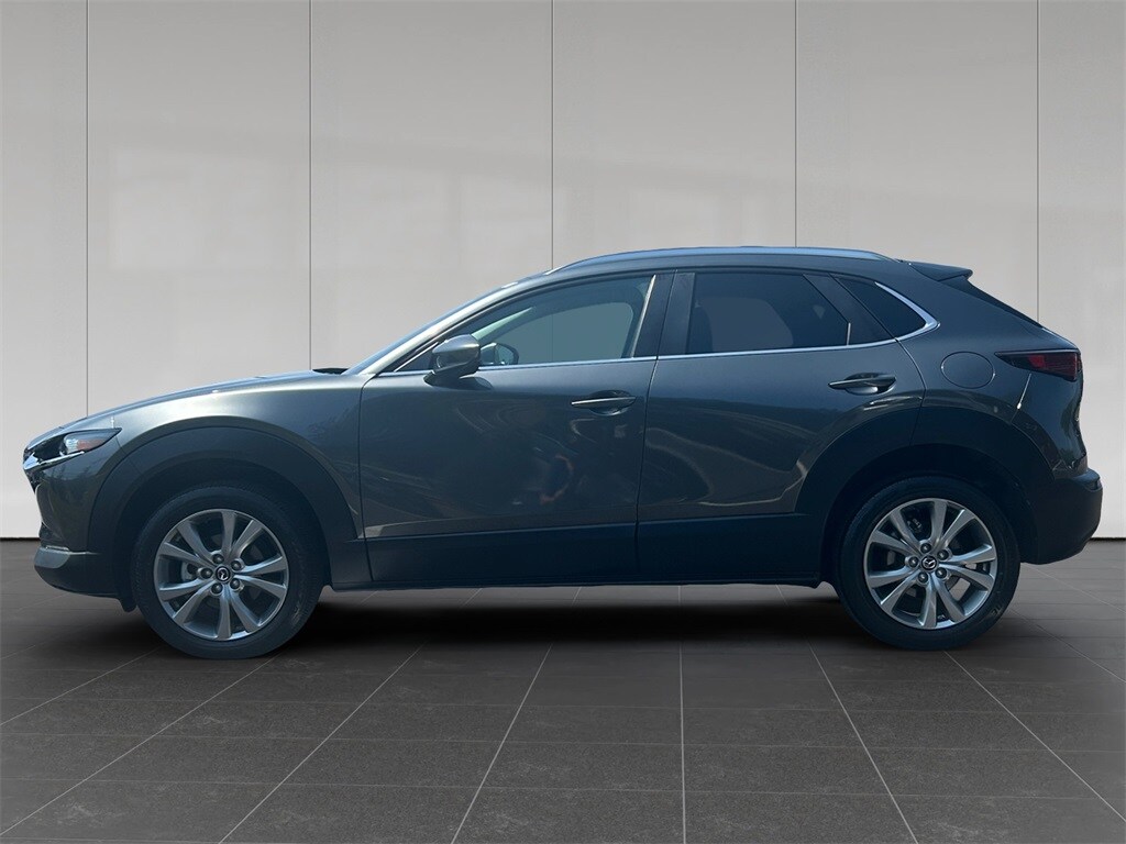 2022 Mazda CX-30 2.5 S Preferred photo 2