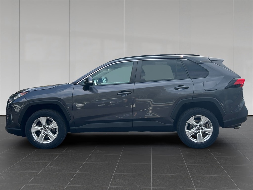 Used 2021 Toyota RAV4 XLE SUV