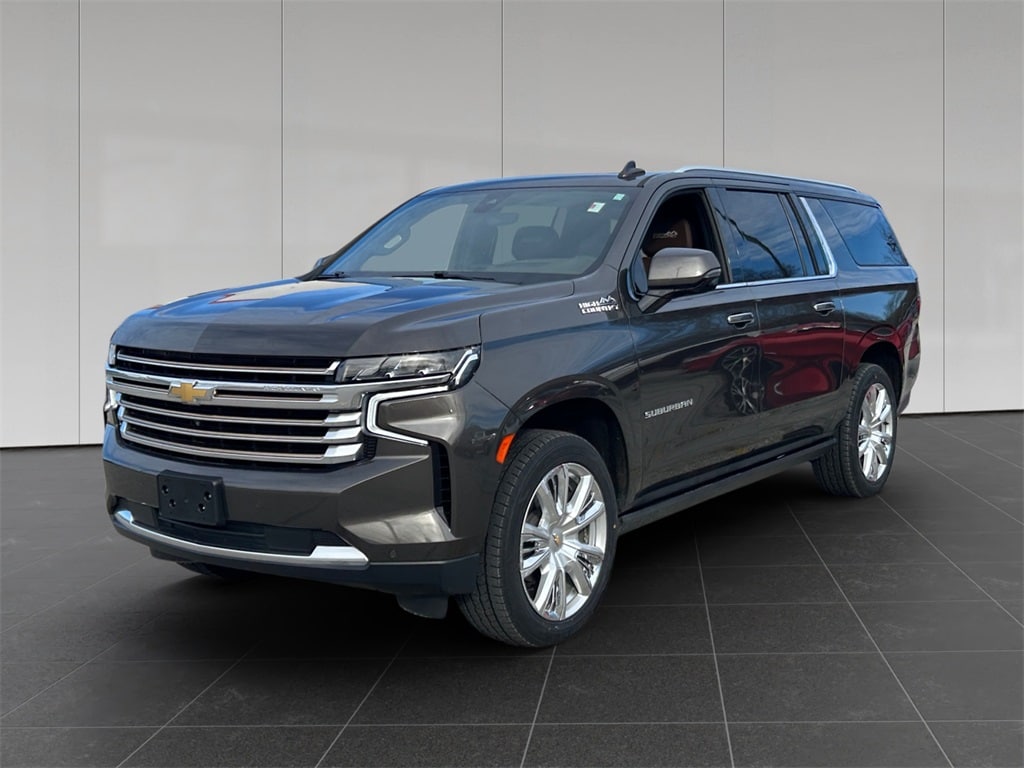 2021 Chevrolet Suburban High Country's photo