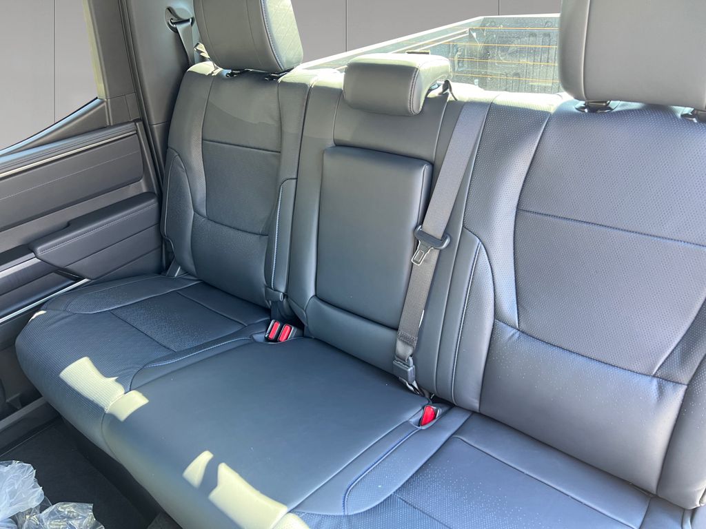 2026 Toyota Tundra Platinum - Photo 16