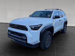 2025 Toyota 4Runner SR5 4WD SR5