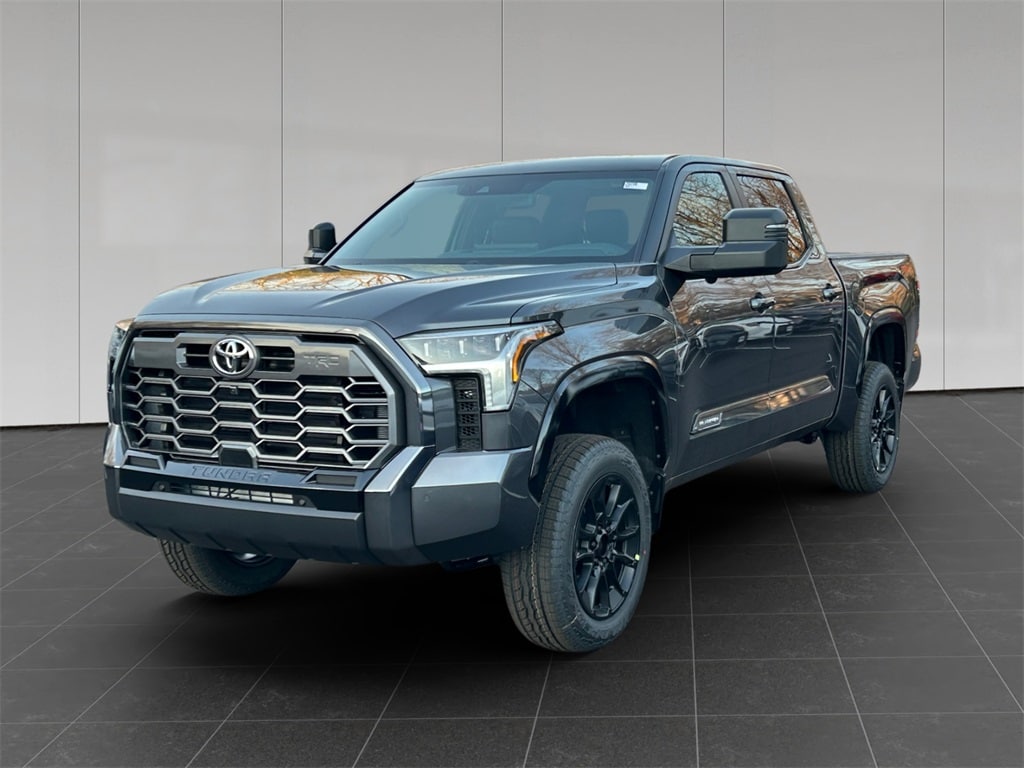 2026 Toyota Tundra Platinum's photo