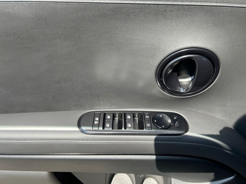 2026 Hyundai Palisade XRT Pro - Photo 11