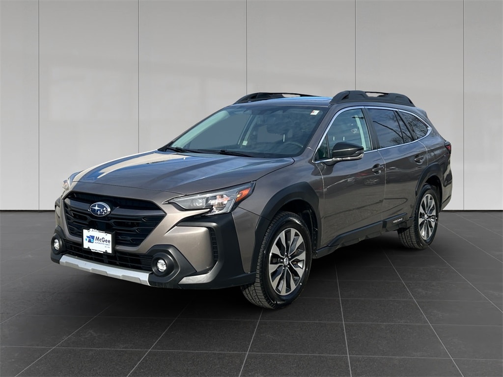 2024 Subaru Outback Limited's photo