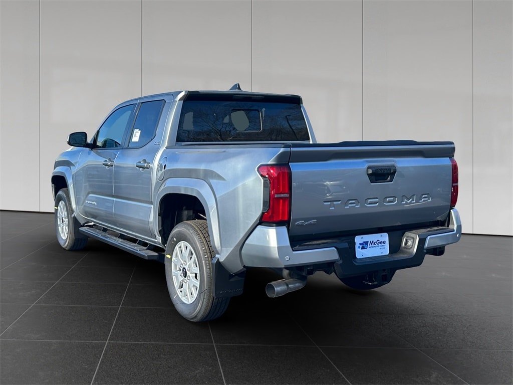 New 2025 Toyota Tacoma SR5 4X4 DOUBLE CAB
