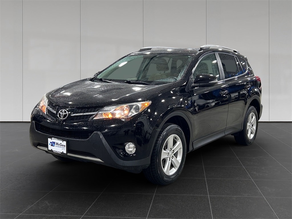 2013 Toyota RAV4 XLE's photo
