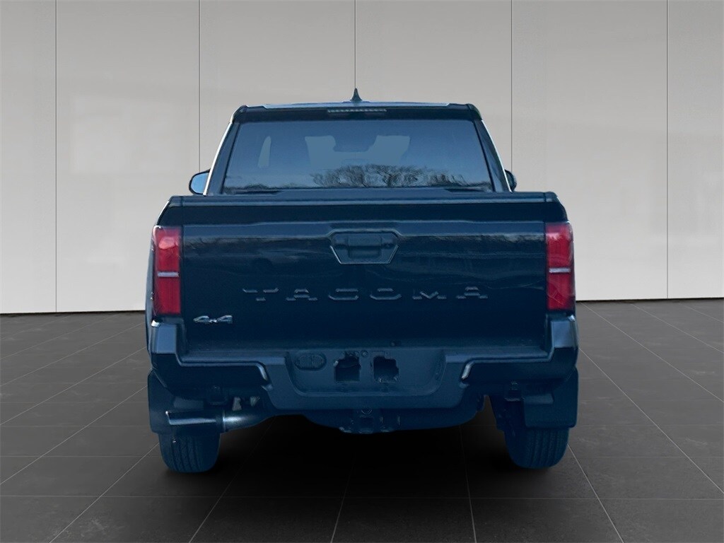 2025 Toyota Tacoma SR5 4x4 Double Cab photo 4