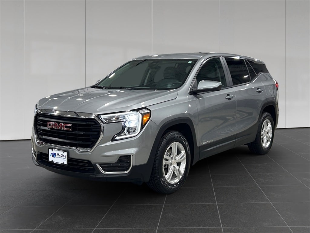 2024 GMC Terrain SLE's photo