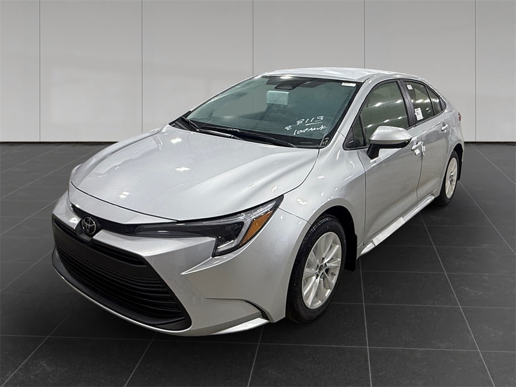 2026 Toyota Corolla LE's photo