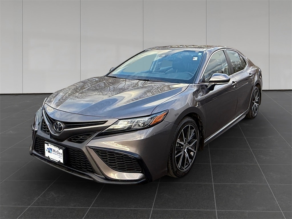 2023 Toyota Camry Sedan 