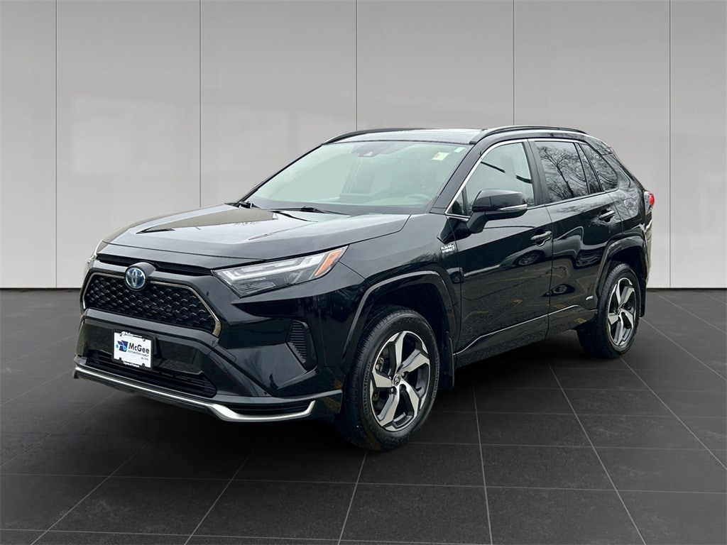 2022 Toyota RAV4 SE