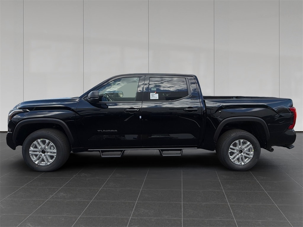 New 2026 Toyota Tundra SR5 SR5 CREWMAX 5.5