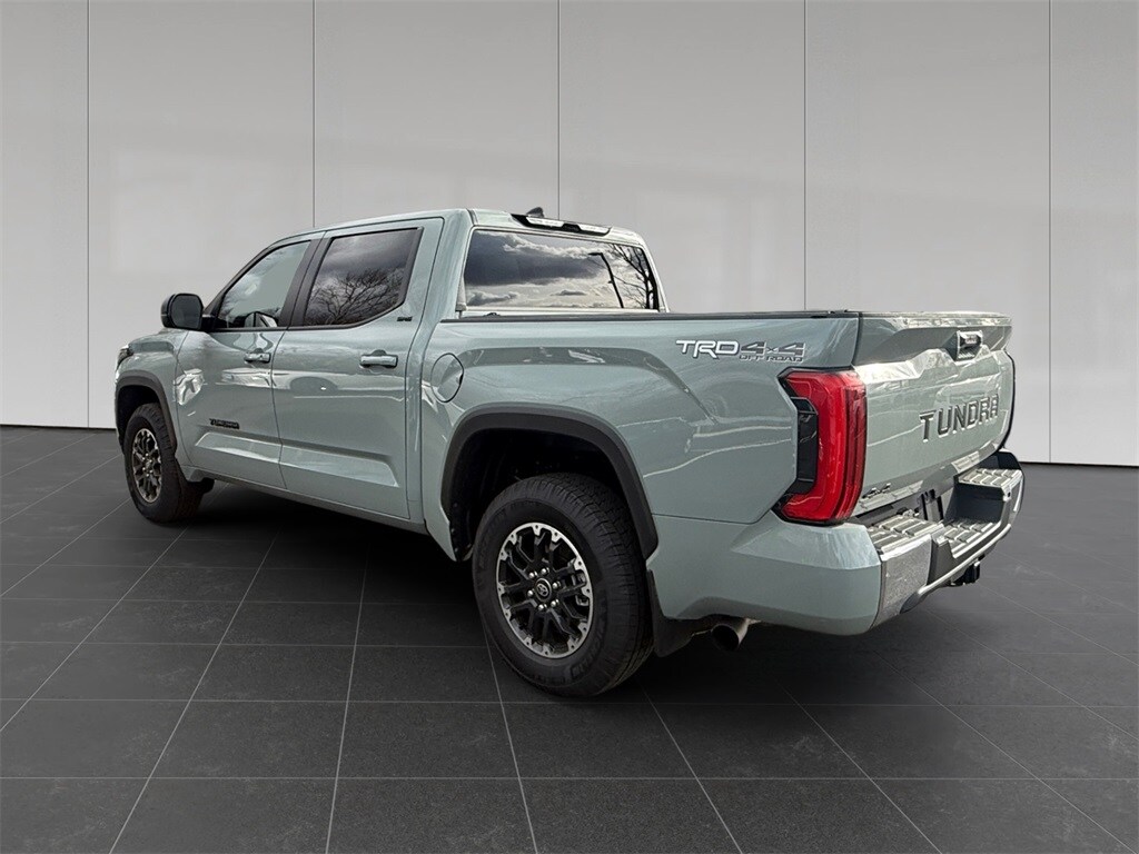 2025 Toyota Tundra SR5 photo 2