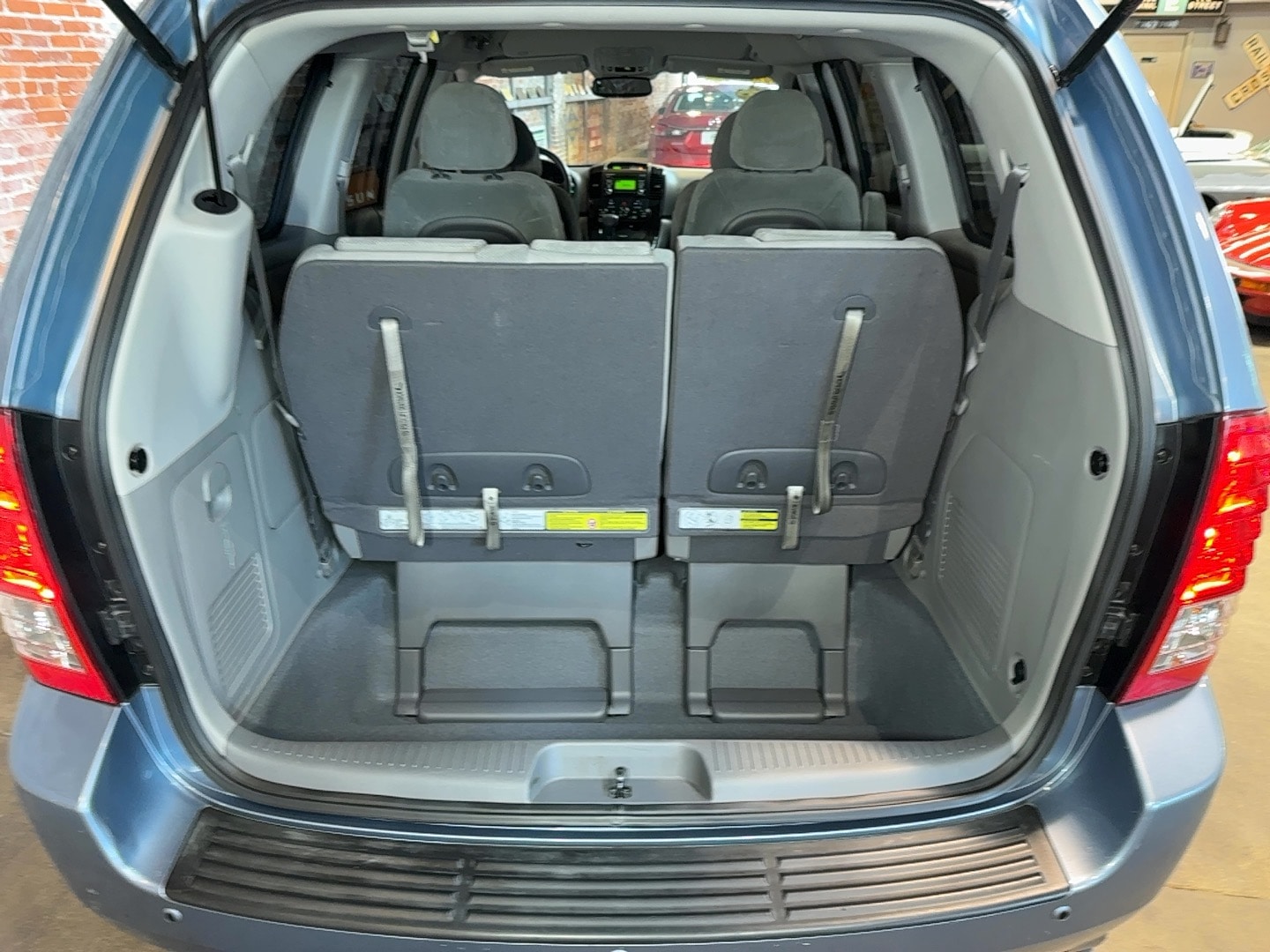 2012 Kia Sedona EX - Photo 82