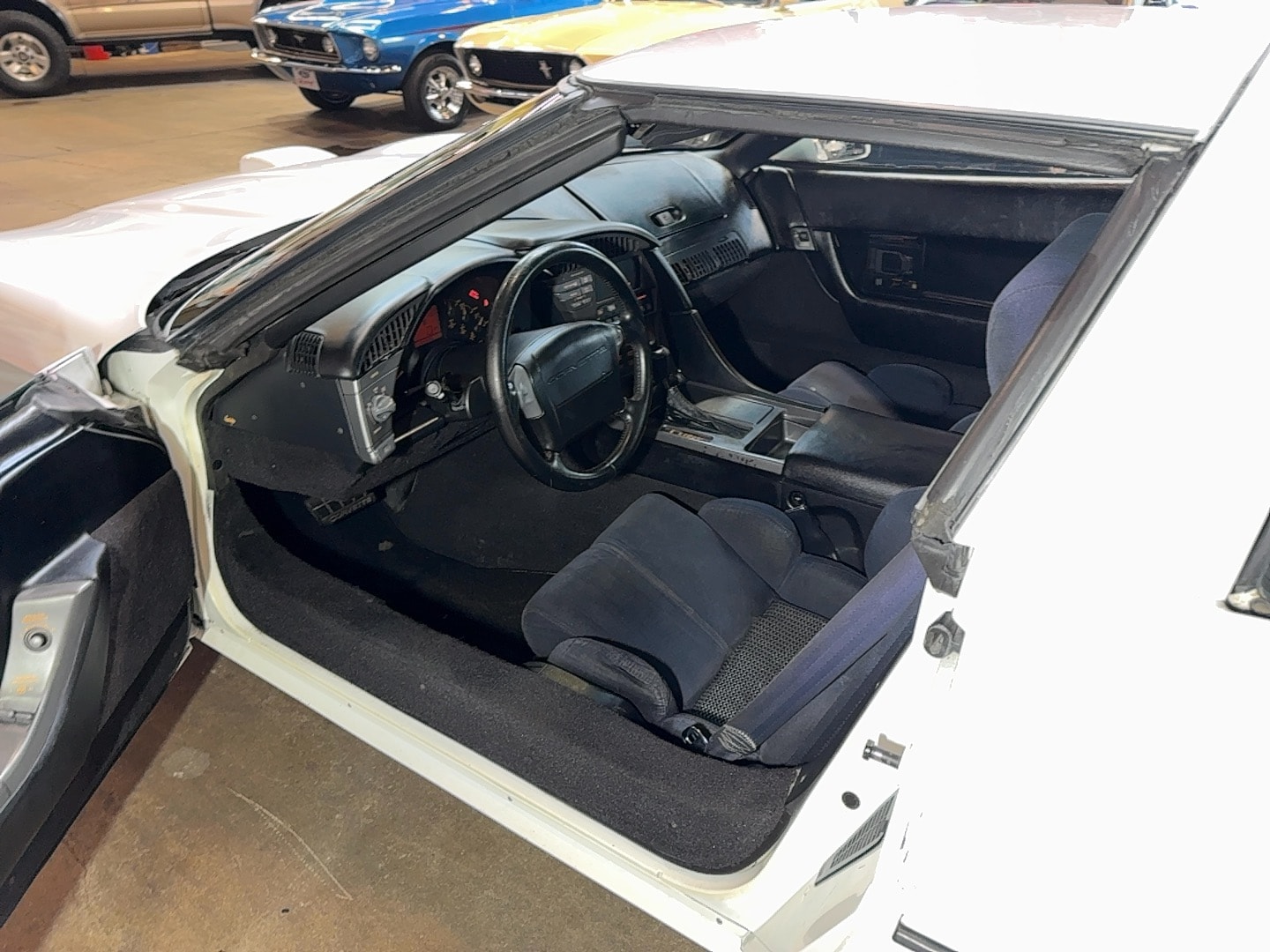 1990 Chevrolet Corvette - Photo 10