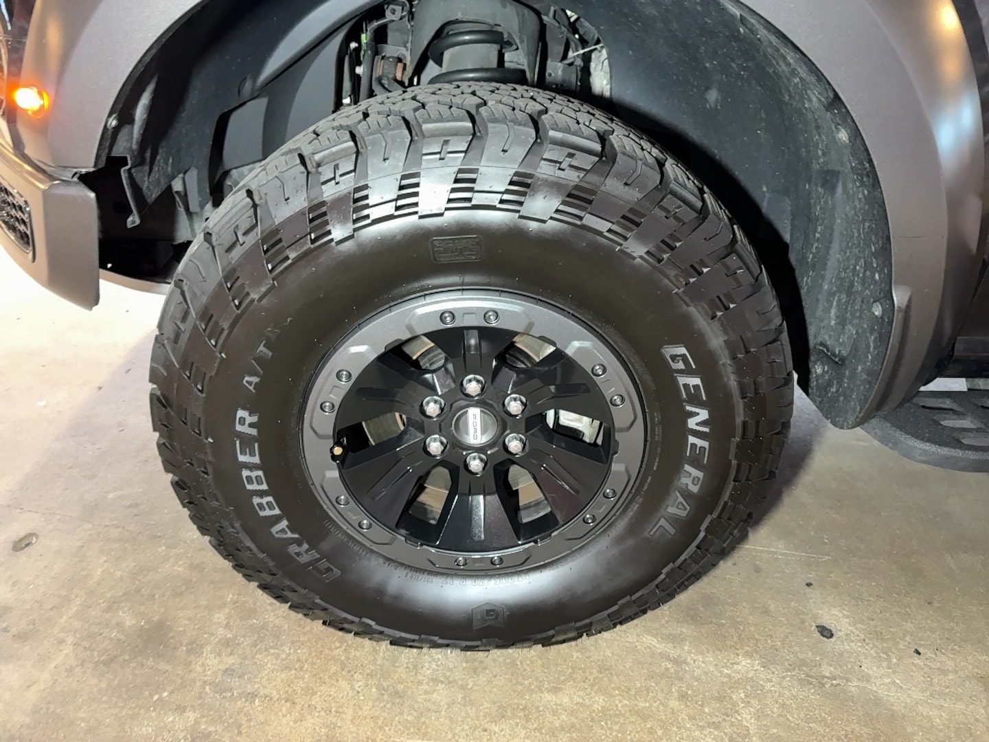 2018 Ford F-150 Raptor - Photo 180