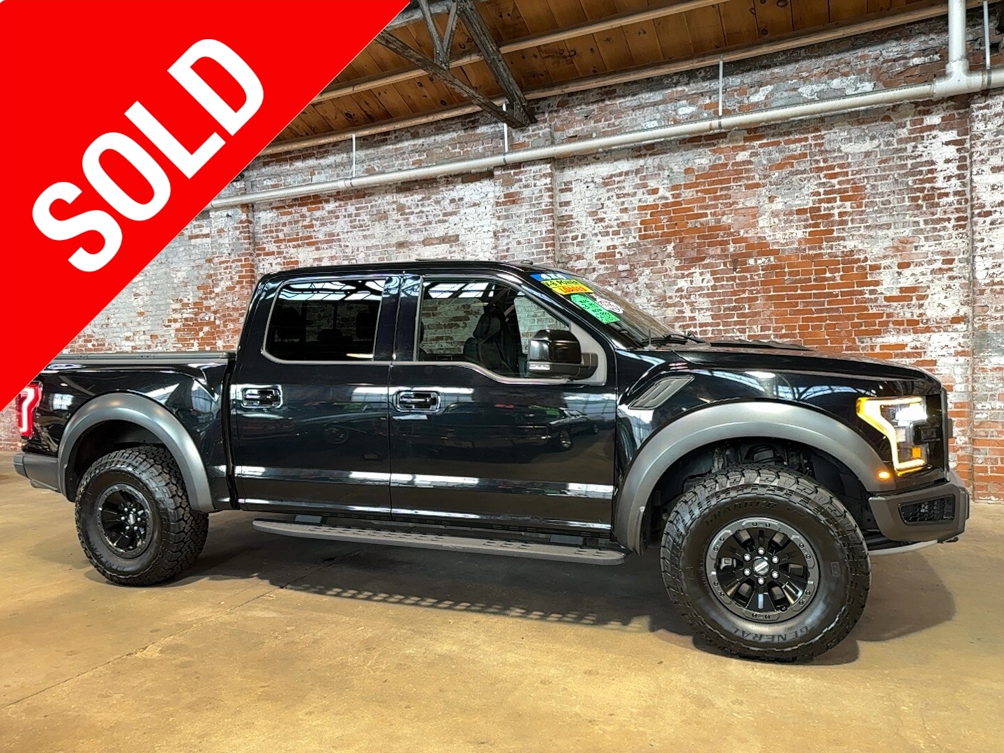 Used 2018 Ford F-150 Raptor Truck SuperCrew Cab