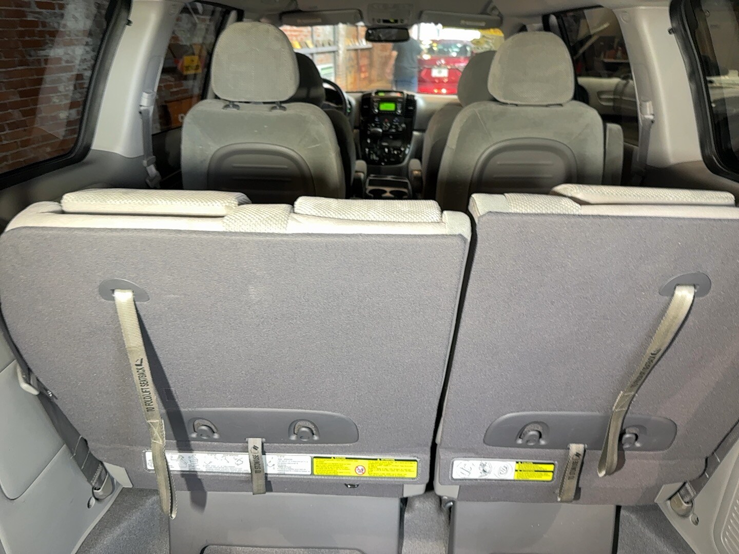 2012 Kia Sedona EX - Photo 84