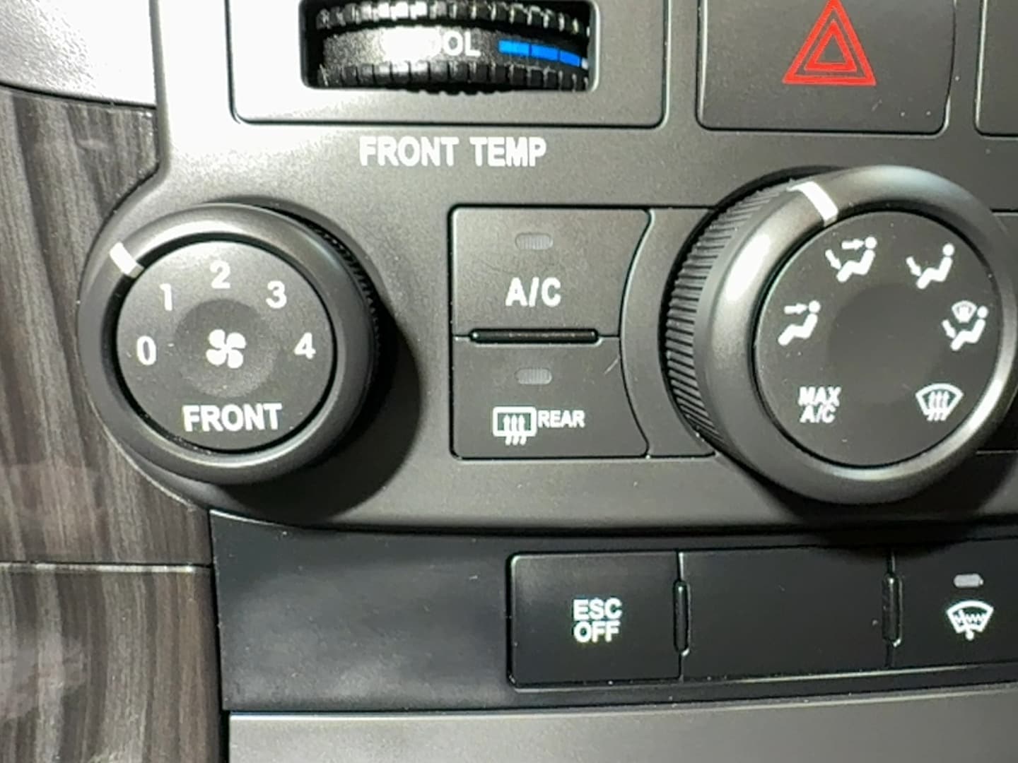 2012 Kia Sedona EX - Photo 29