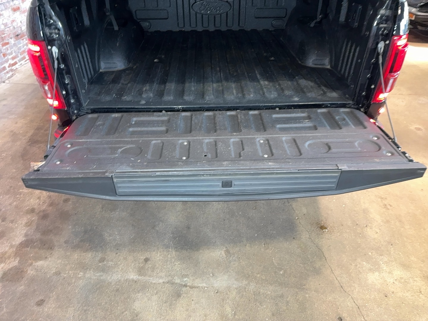 2018 Ford F-150 Raptor - Photo 151