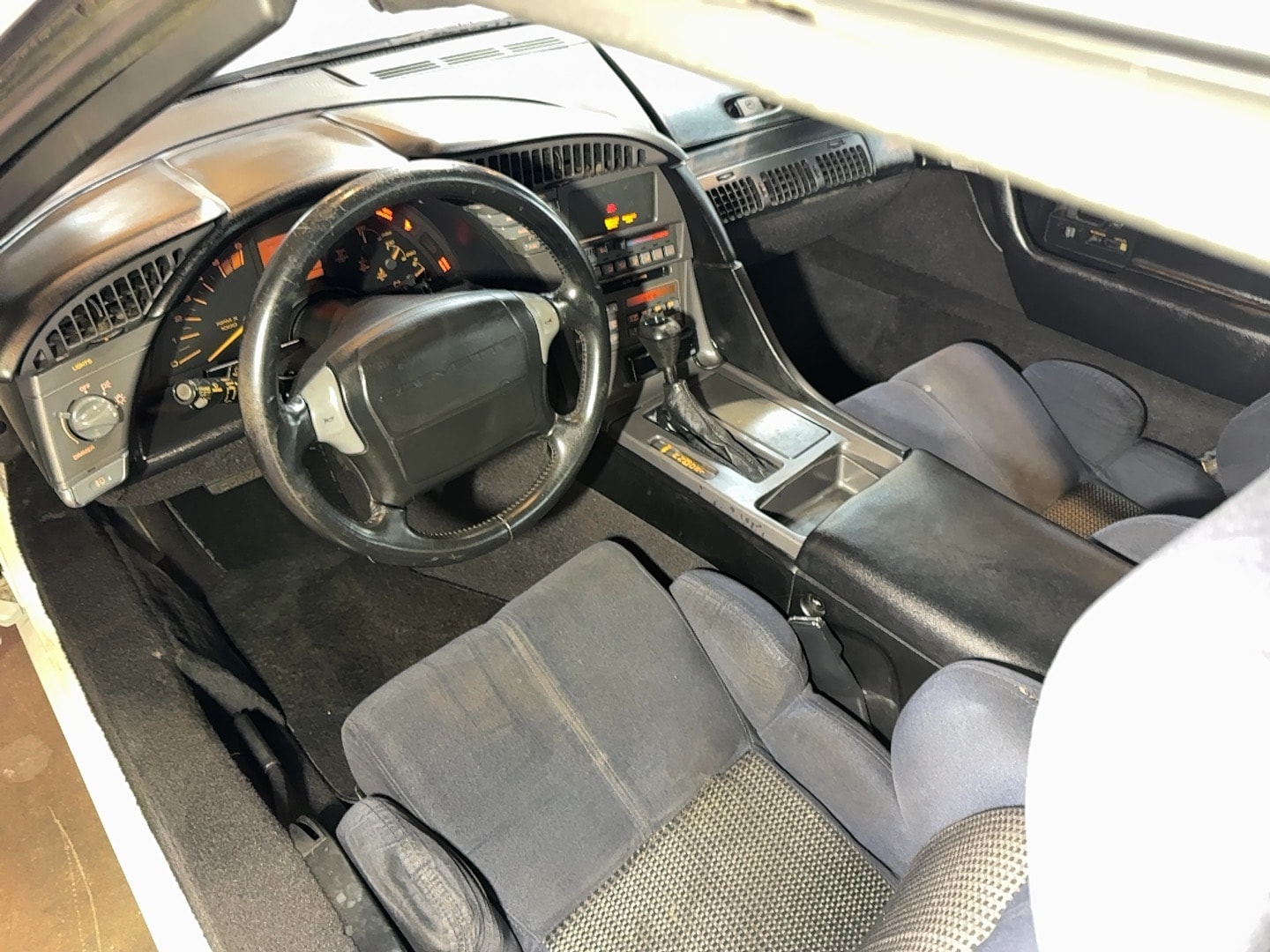1990 Chevrolet Corvette - Photo 12