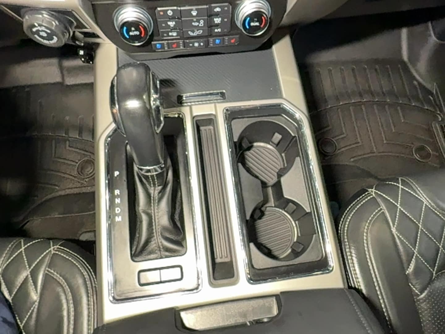2020 Ford F-150 Lariat - Photo 46