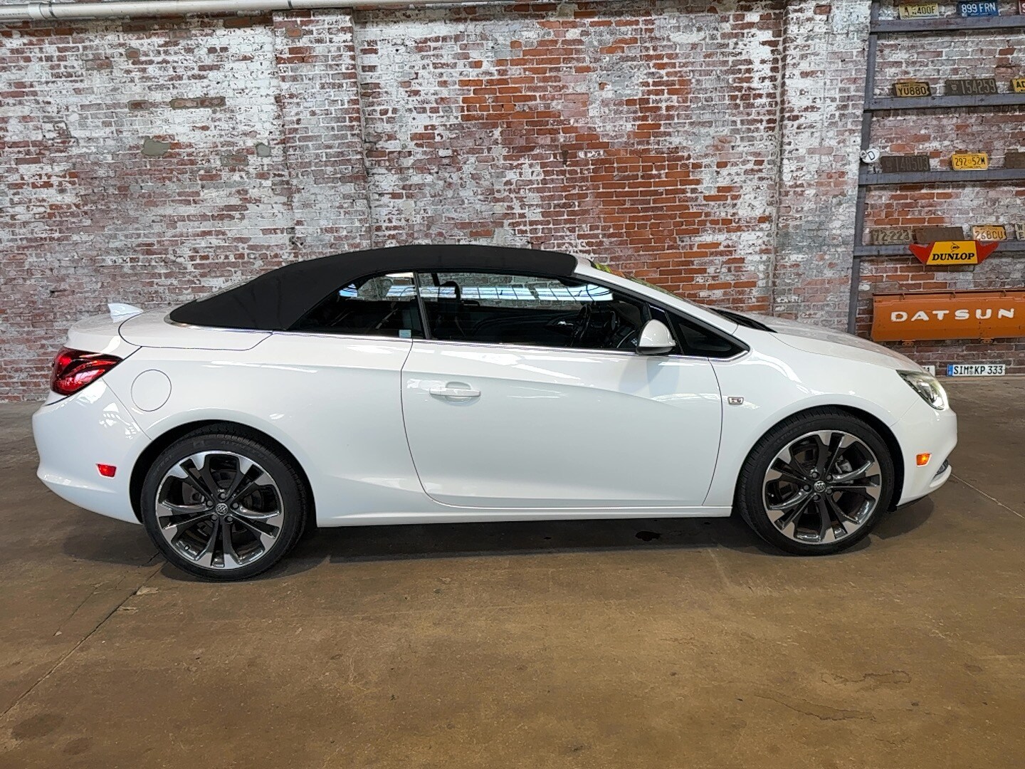 2019 Buick Cascada Premium photo 4