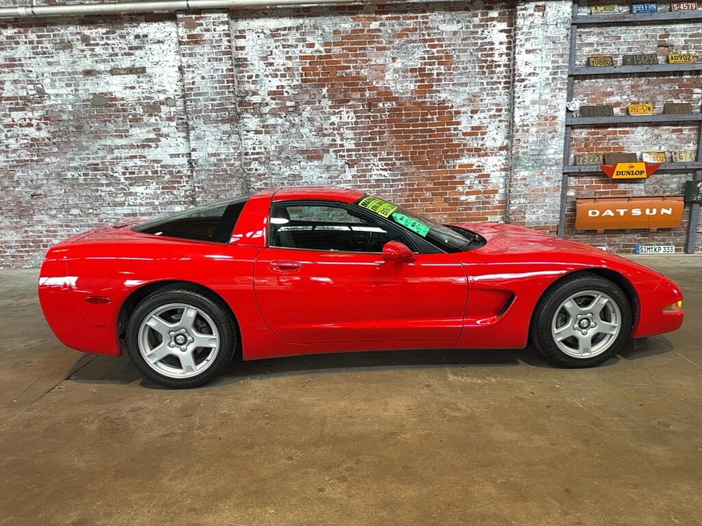Used 1998 Chevrolet Corvette Base Coupe