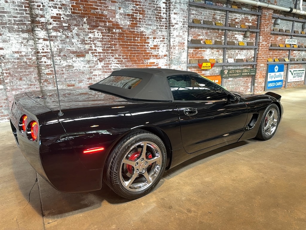 Used 1998 Chevrolet Corvette Base Convertible