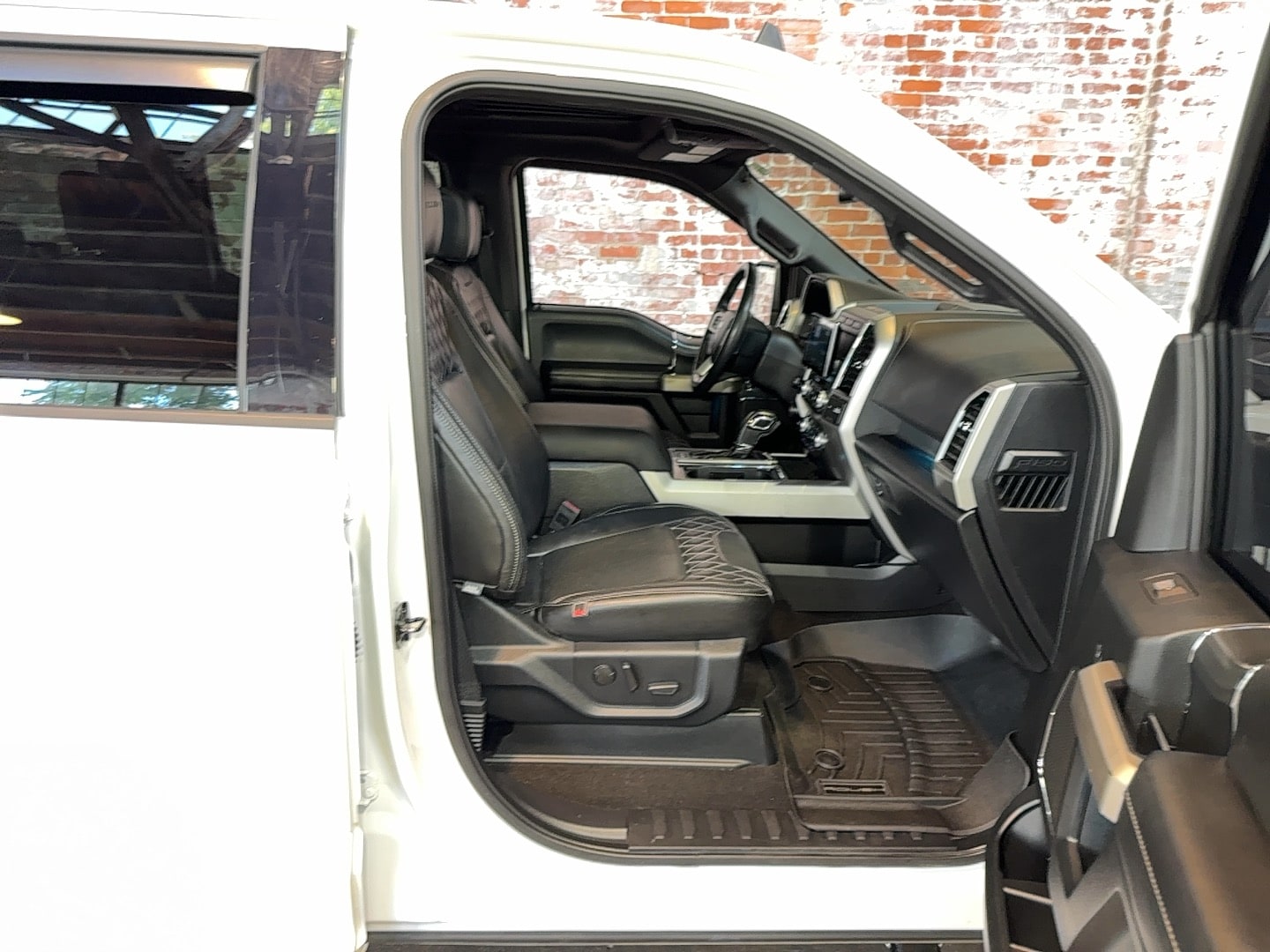 2020 Ford F-150 Lariat - Photo 113