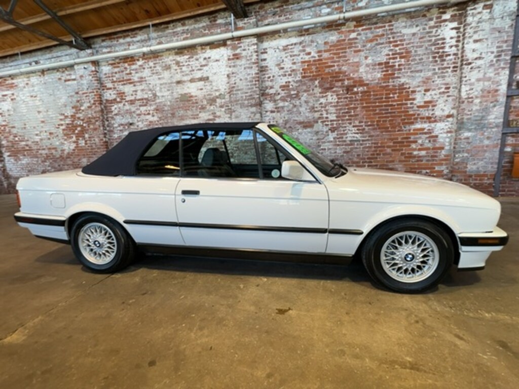 Used 1992 BMW 325 I Convertible