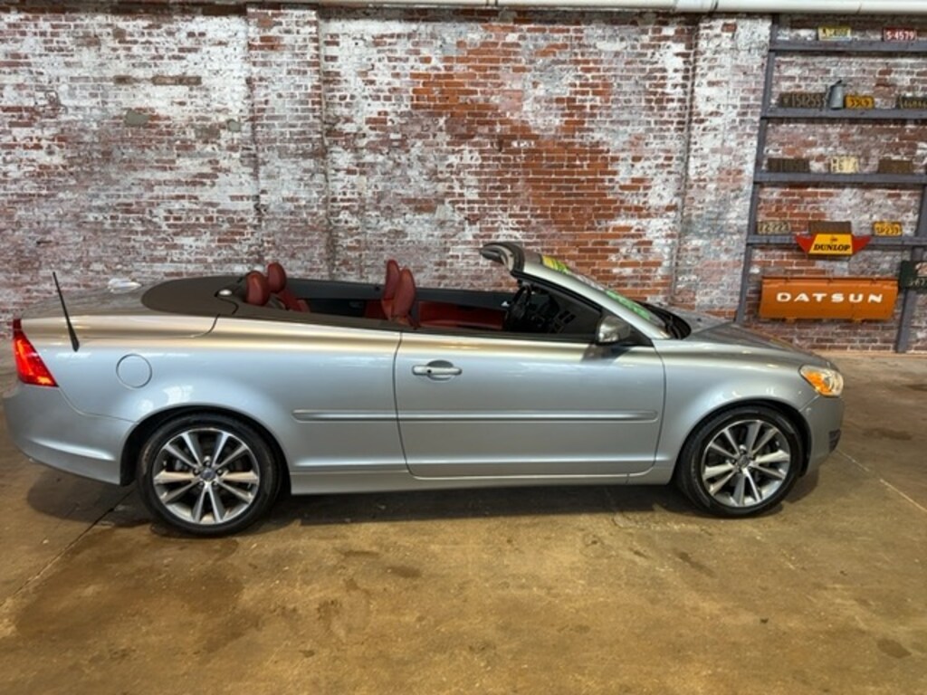 Used 2012 Volvo C70 T5 Convertible