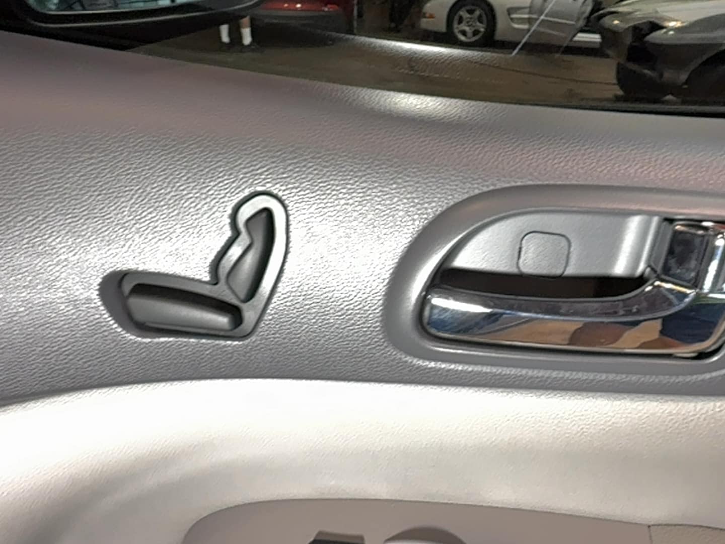 2012 Kia Sedona EX - Photo 104
