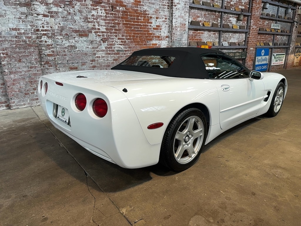 Used 1998 Chevrolet Corvette Base Convertible
