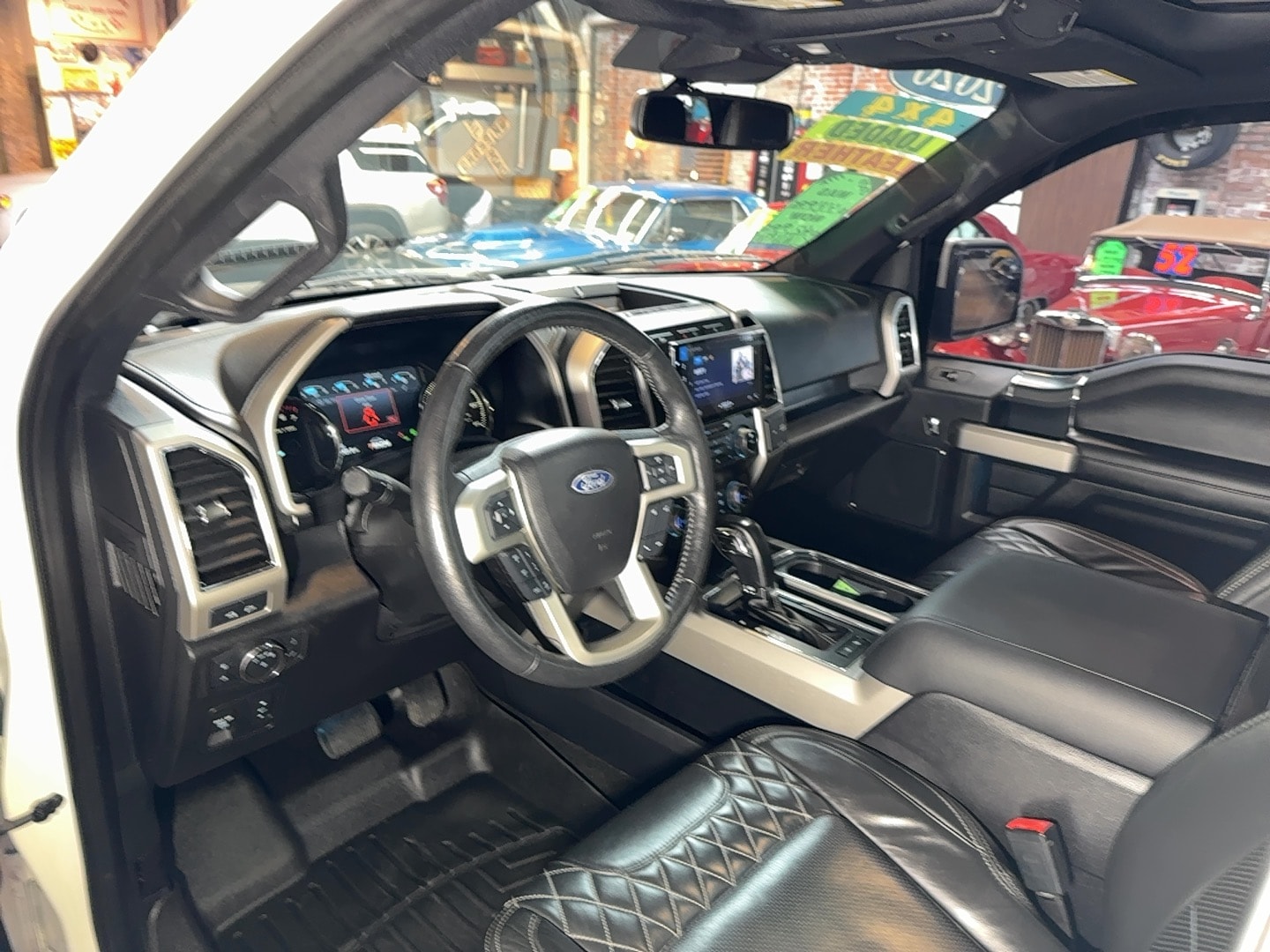 2020 Ford F-150 Lariat - Photo 13