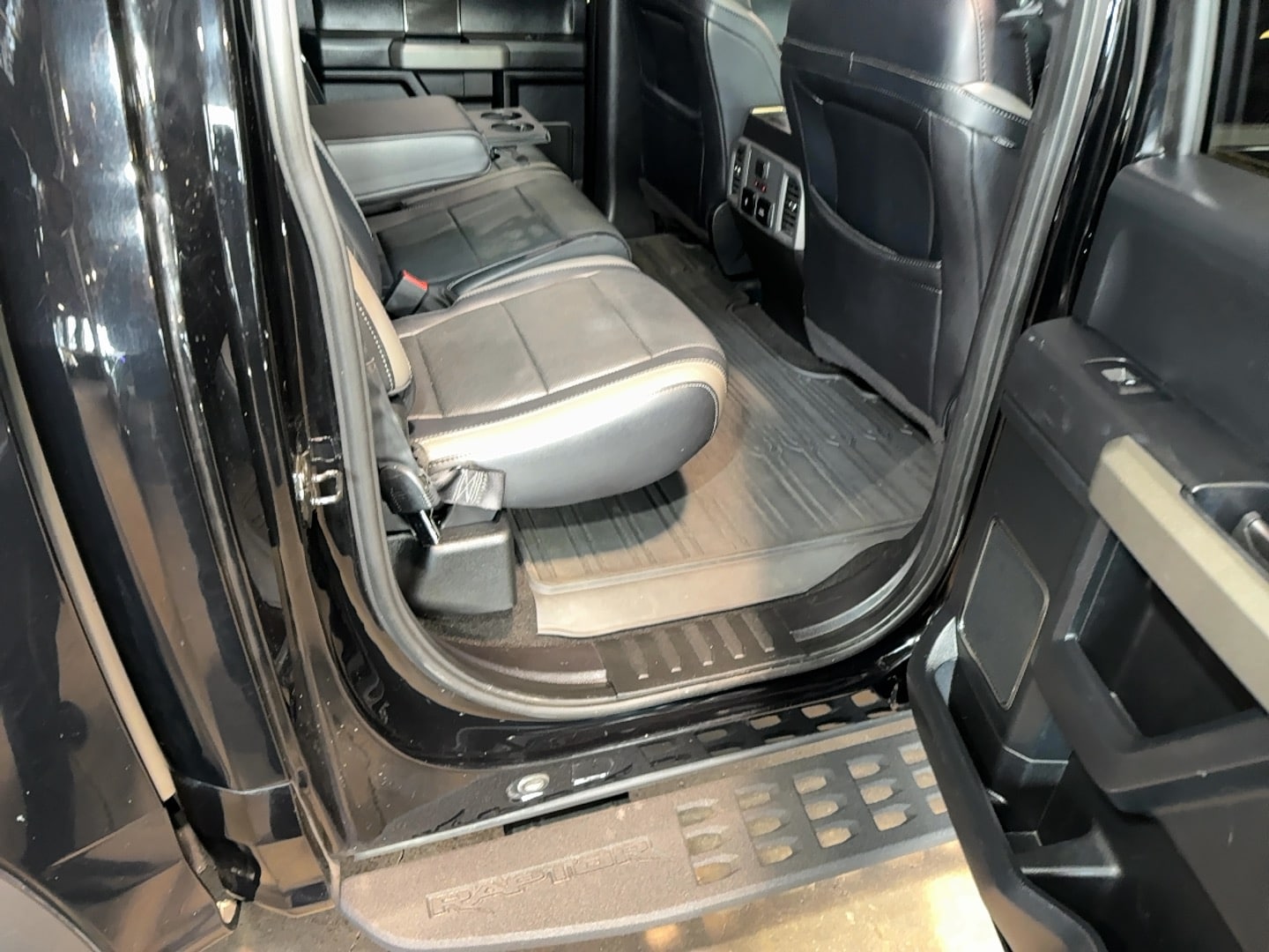 2018 Ford F-150 Raptor - Photo 88