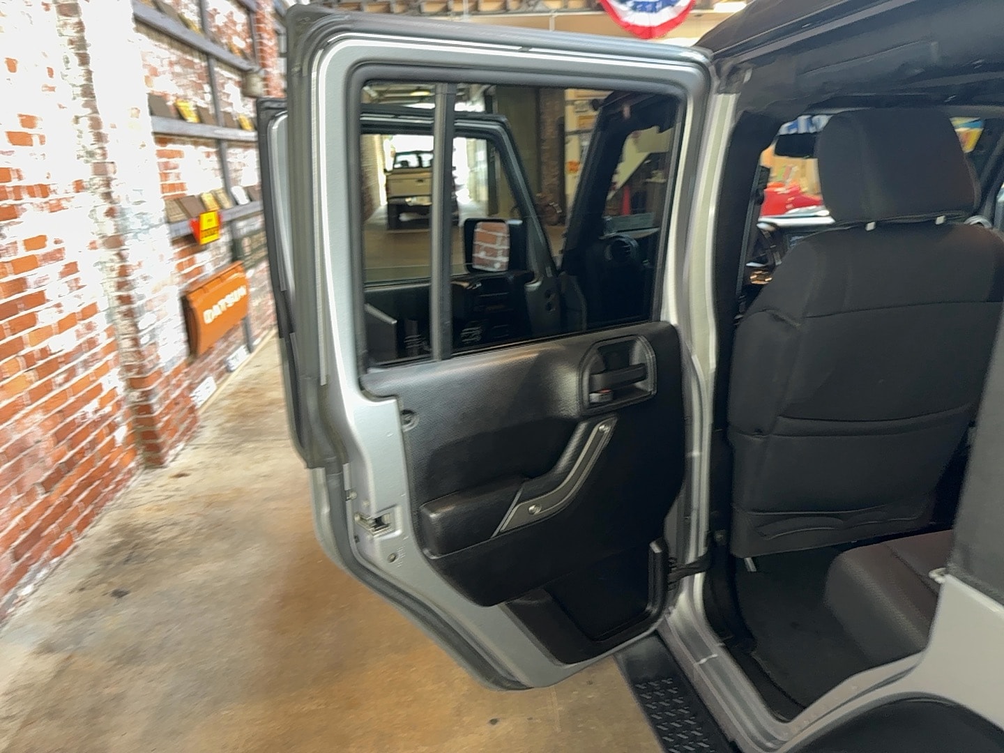 2013 Jeep Wrangler Unlimited Sport - Photo 35