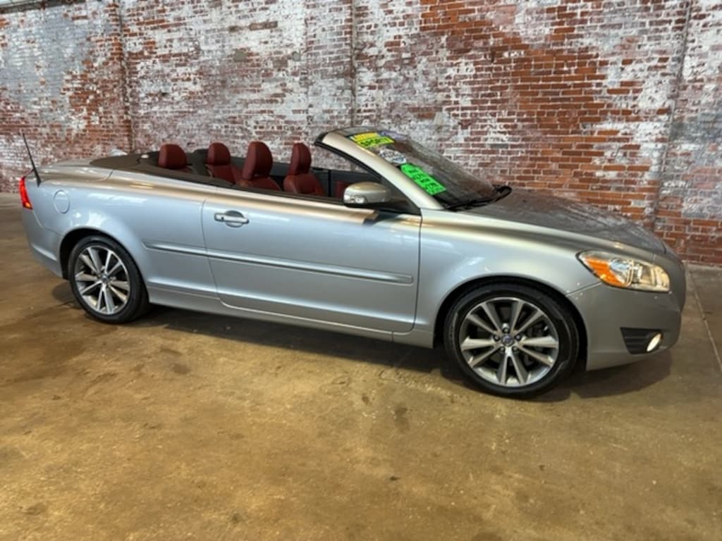 Used 2012 Volvo C70 T5 Convertible