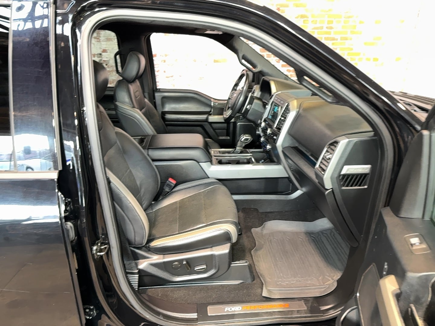 2018 Ford F-150 Raptor - Photo 99