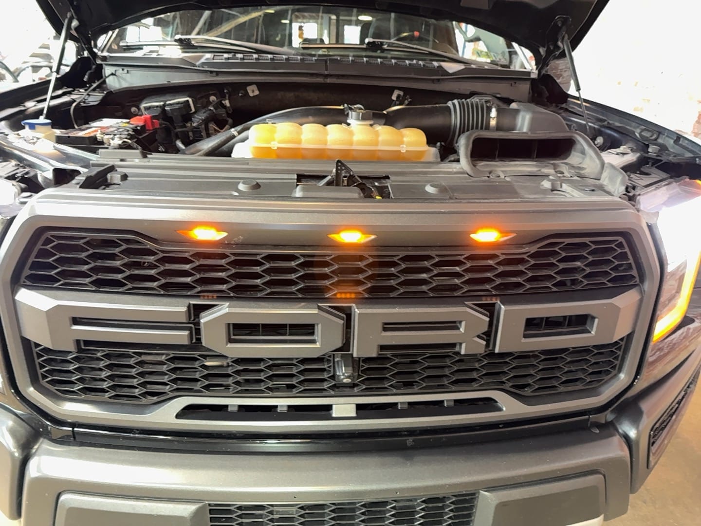 2018 Ford F-150 Raptor - Photo 116