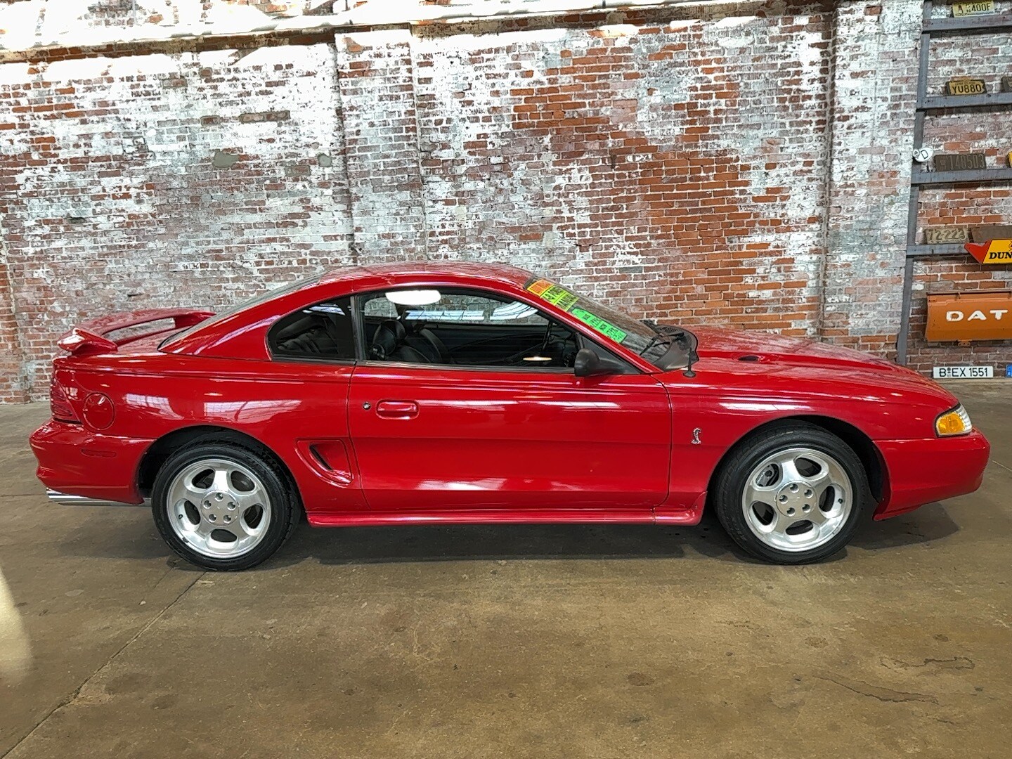 1995 Ford Mustang Cobra photo 2