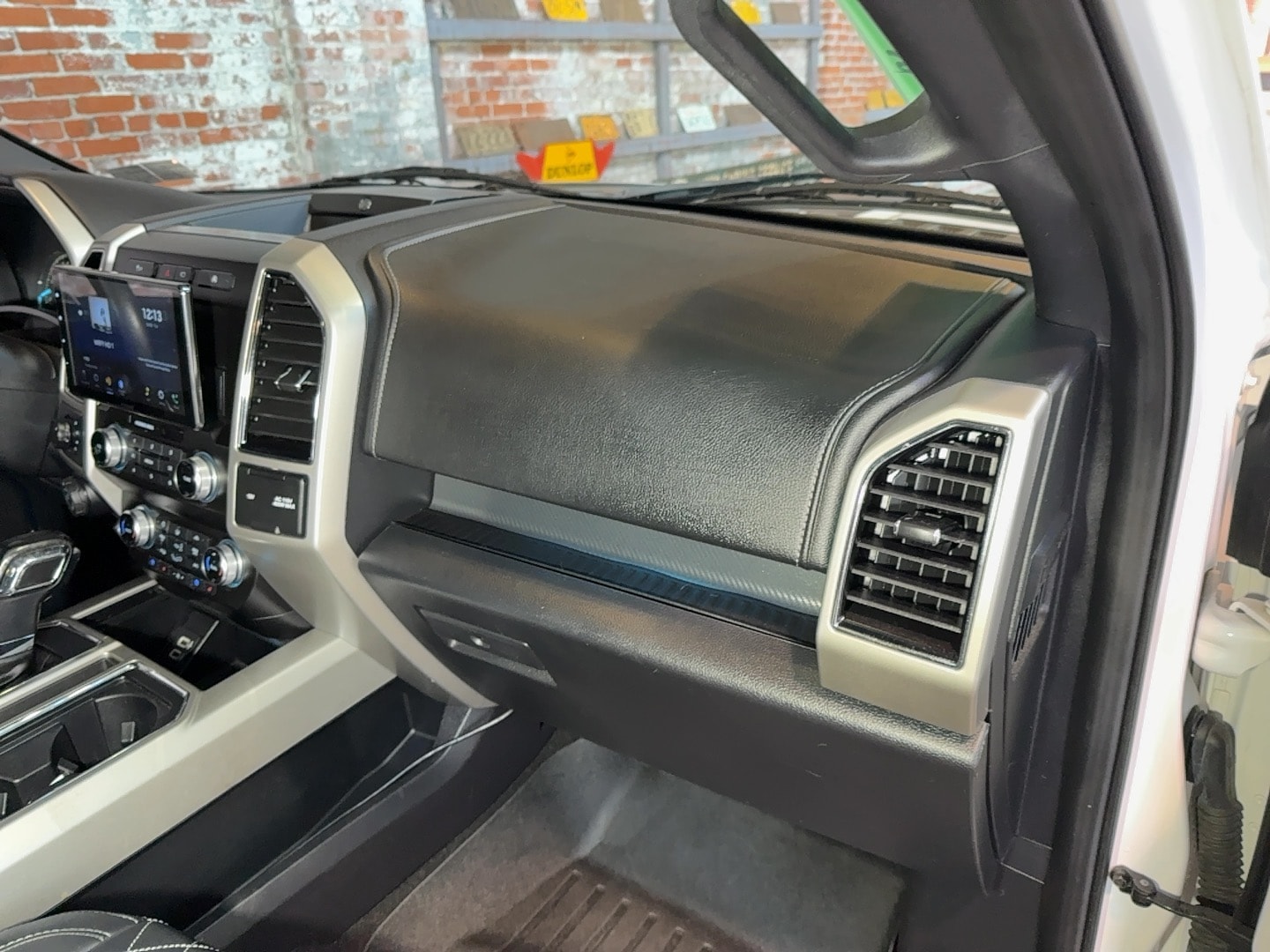 2020 Ford F-150 Lariat - Photo 121