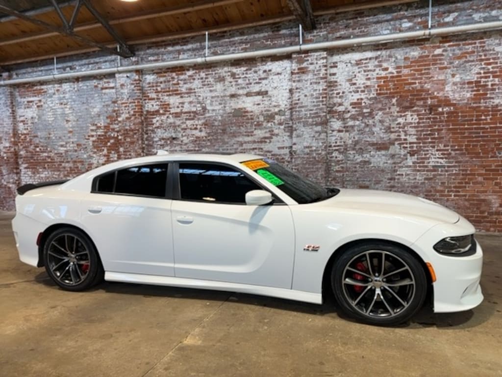 Used 2016 Dodge CHARGER R/T SCAT PACK R/T Scat Pack Sedan