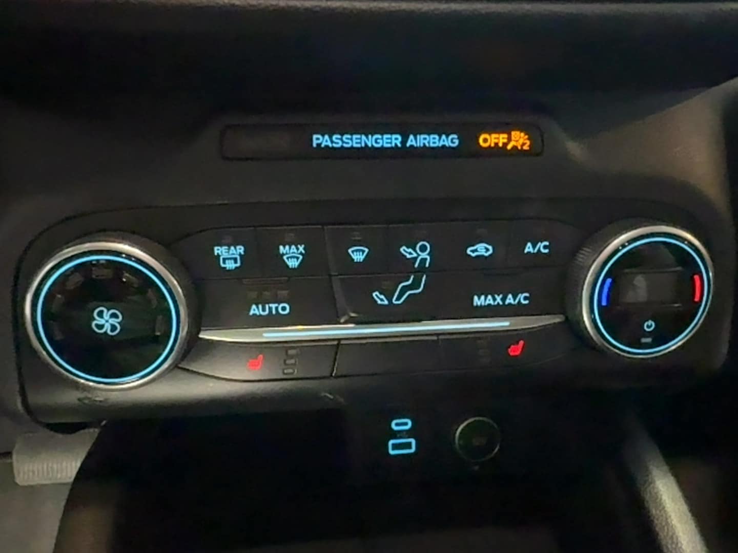 2020 Ford Escape SE - Photo 24