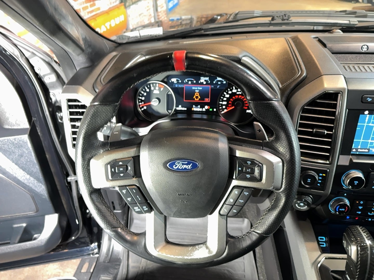 2018 Ford F-150 Raptor - Photo 15