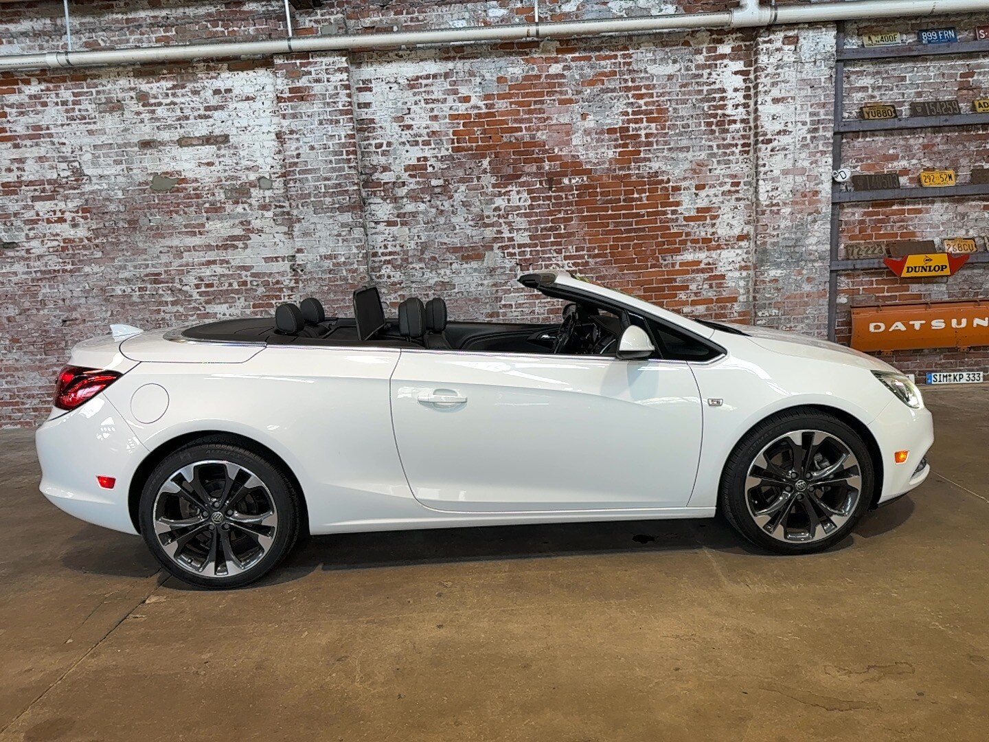 2019 Buick Cascada Premium photo 3