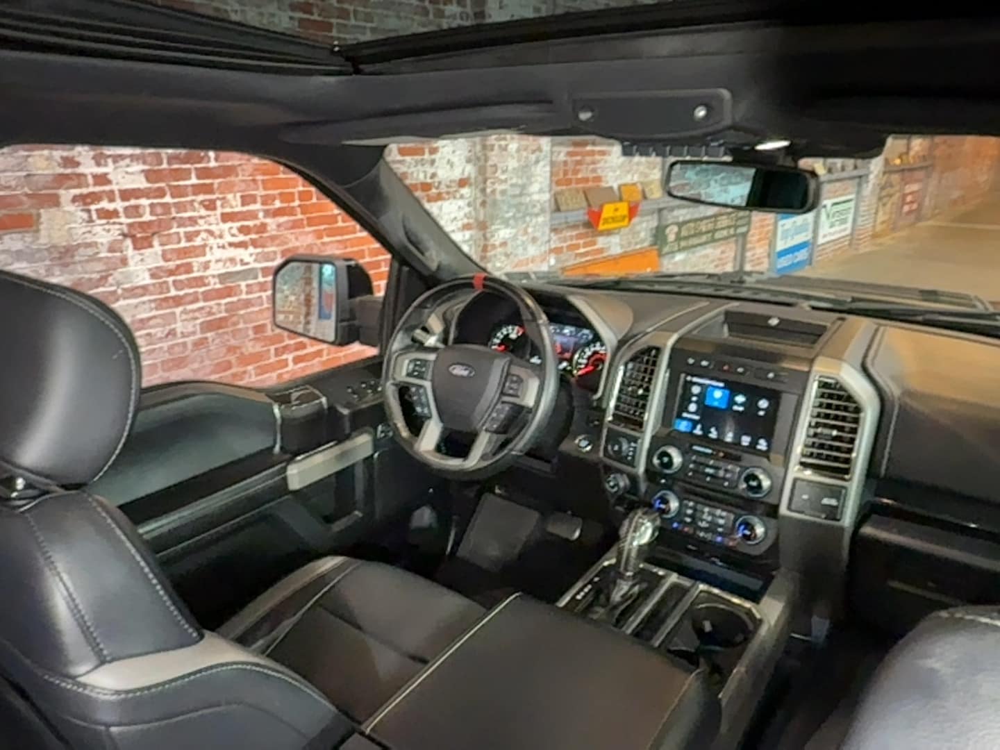 2018 Ford F-150 Raptor - Photo 96