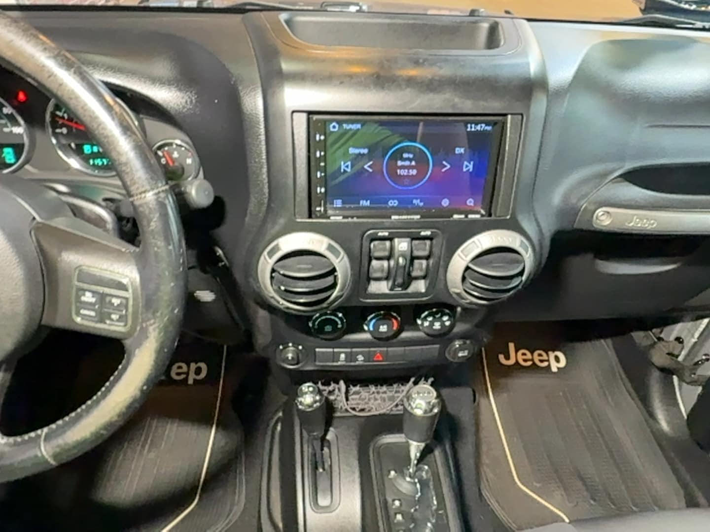 2013 Jeep Wrangler Unlimited Sport - Photo 18